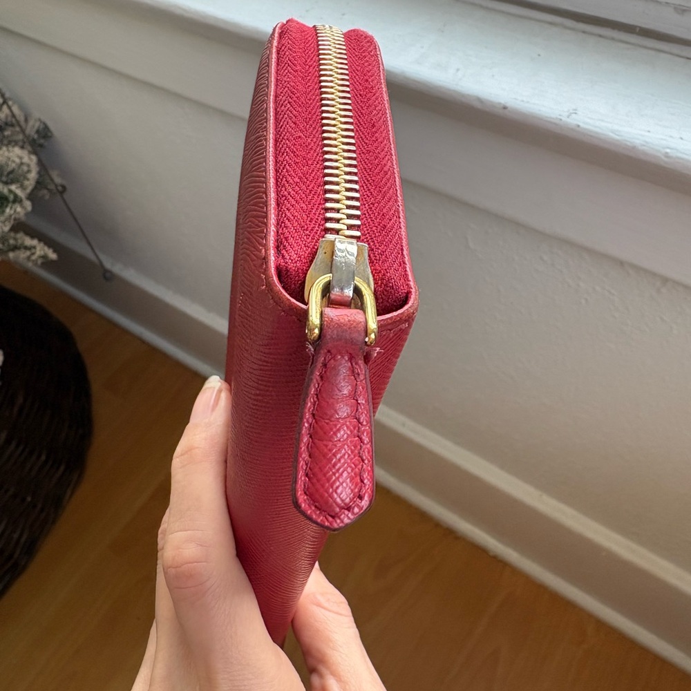 PRADA Red Saffiano Leather Wallet - Picture 4 of 11